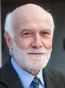 Professor Yiannos Manoli zum IEEE Life Fellow ernannt