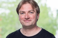 Analyse und Mobilisierung öffentlich verfügbarer SARS-CoV-2-Daten zur Pandemiebekämpfung Analyse und Mobilisierung öffentlich verfügbarer SARS-CoV-2-Daten zur Pandemiebekämpfung